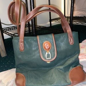 Green and Brown Leslie Fay purse.